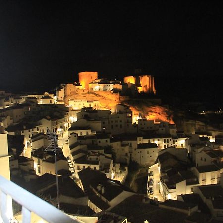 Вилла Casa De La Miel Setenil De Las Bodegas Экстерьер фото