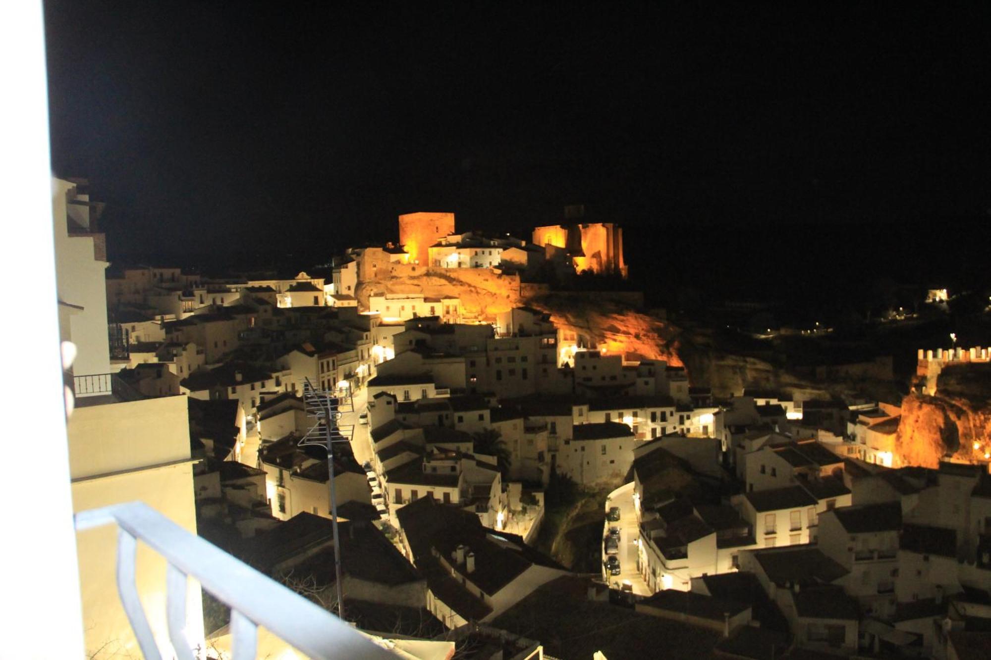 Вилла Casa De La Miel Setenil De Las Bodegas Экстерьер фото